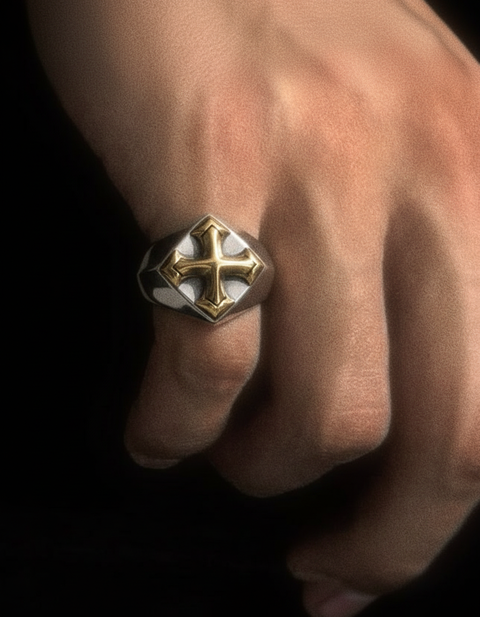 Knight's Pinky Ring